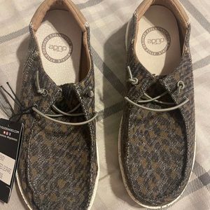 Women  hey dude buckle exclusive shoes